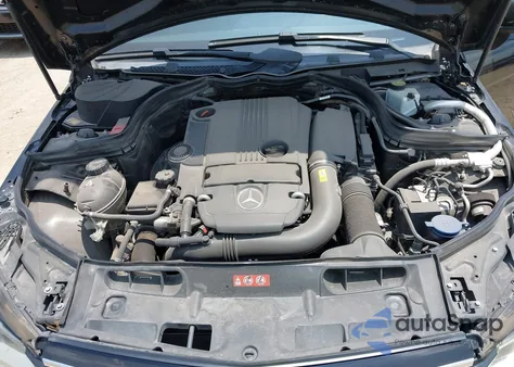 2014 Mercedes-Benz C 250 Luxury/Sport из США, поврежденный, VIN WDDGF4HB7EA955671